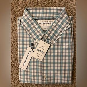 Mizzen+Main mens long sleeve dress shirt. XL trim